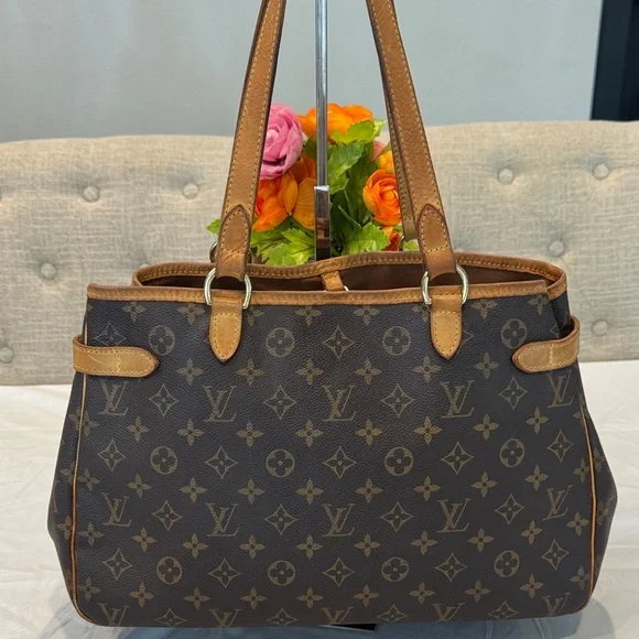Louis Vuitton Batignolles Horizontal Monogram Shoulder Bag
